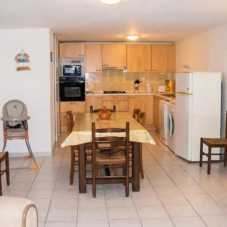A Avec Jardin Spacieux Apartmán *