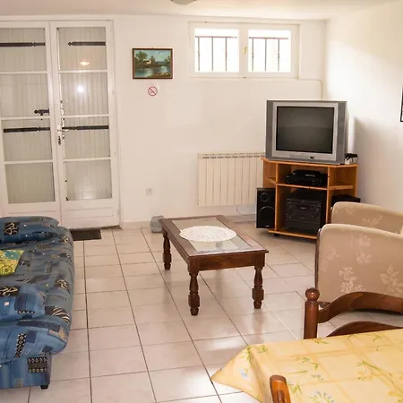 A Avec Jardin Spacieux Apartmán