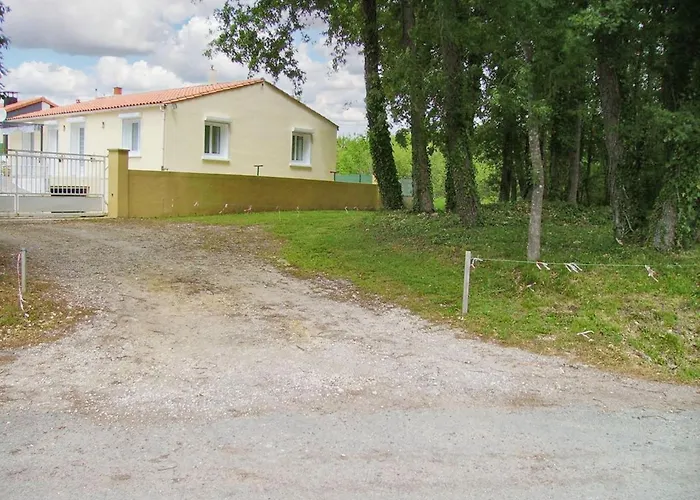 A Avec Jardin Spacieux Apartamento